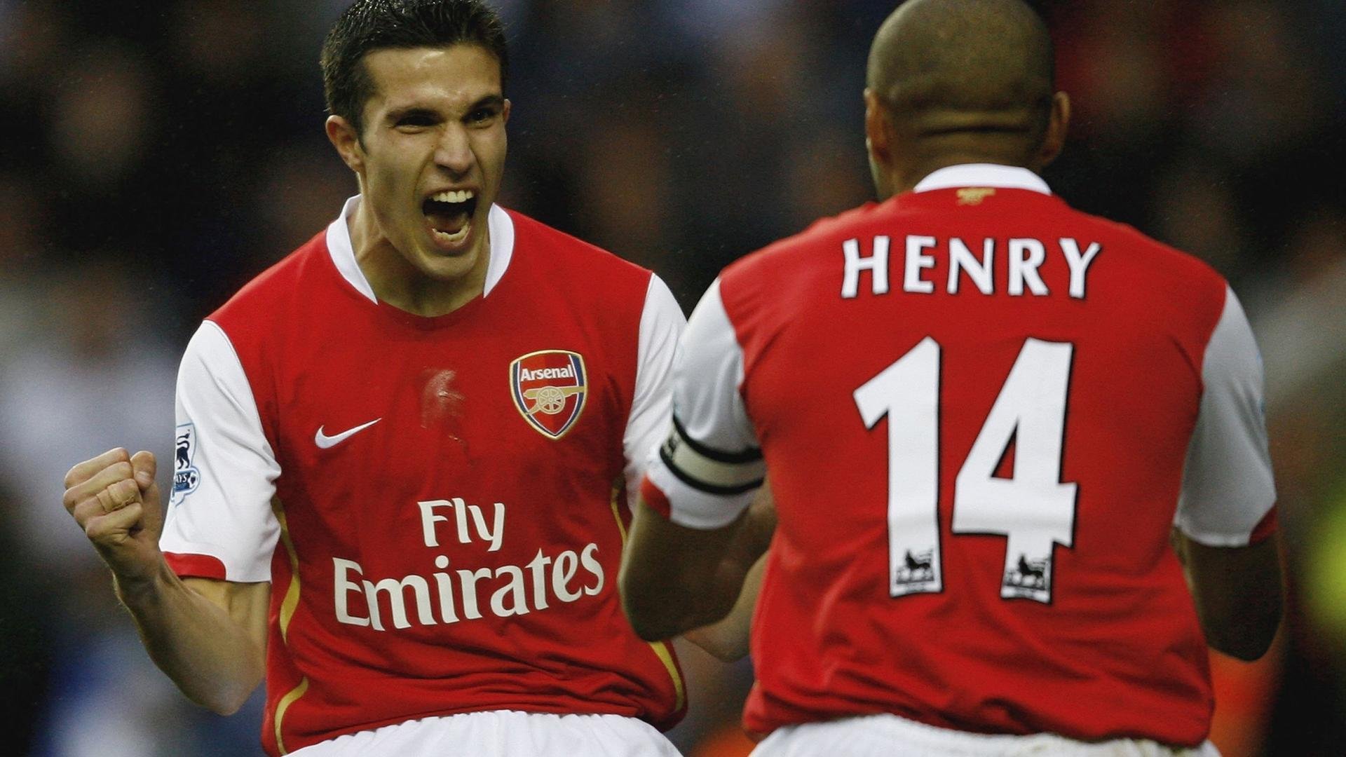 赛场上的“智慧机器人”：未来科技带来的变革，智能机器人赛道